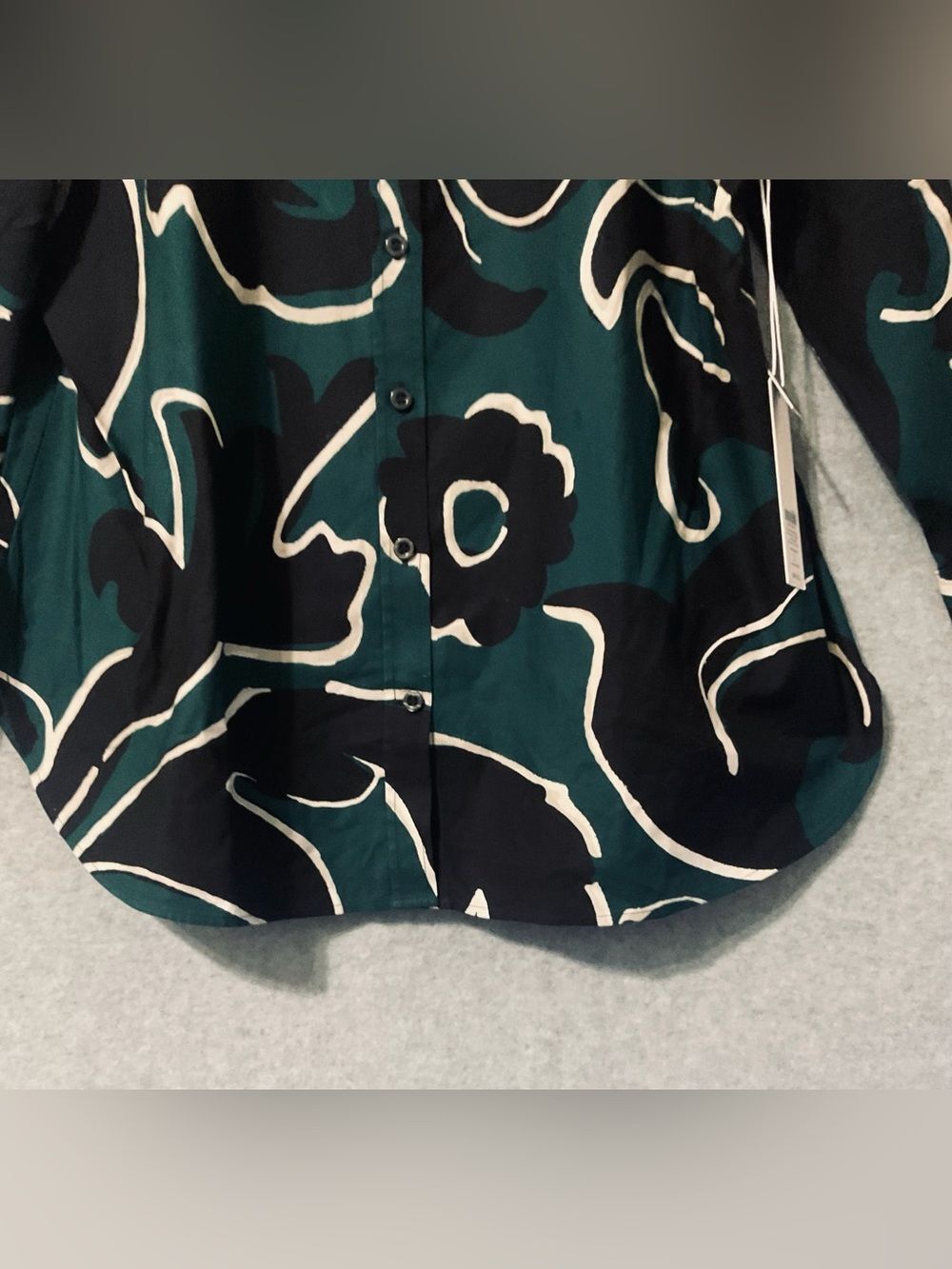 Chico's Forest Teal Black Cream Abstract Floral Button-Down Shirt  Sz 2 us 12 - Picture 3 of 11